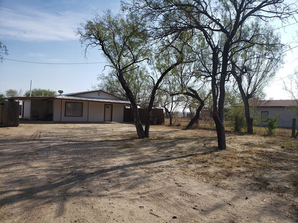 15,000 acres in Maverick County - photo 27