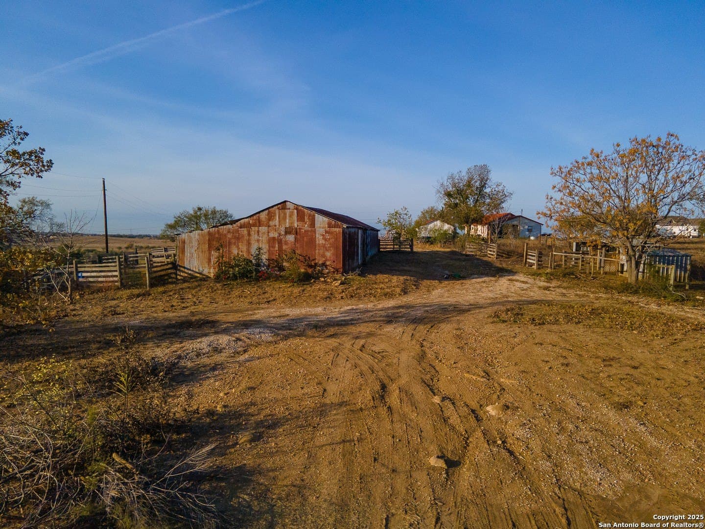 8.44 acres in Guadalupe County - photo 3