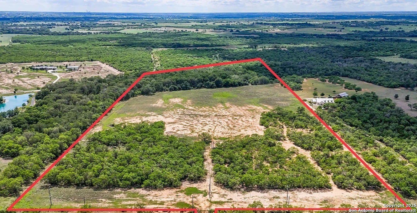38.57 acres in Guadalupe County - photo 13