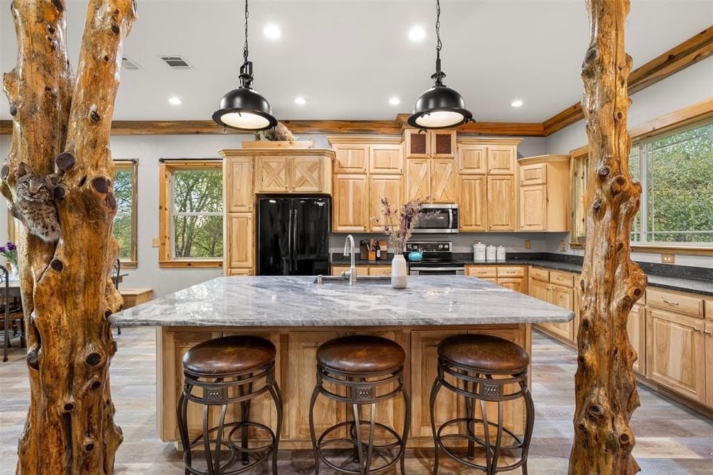 11.28 acres in Ellis County - photo 8