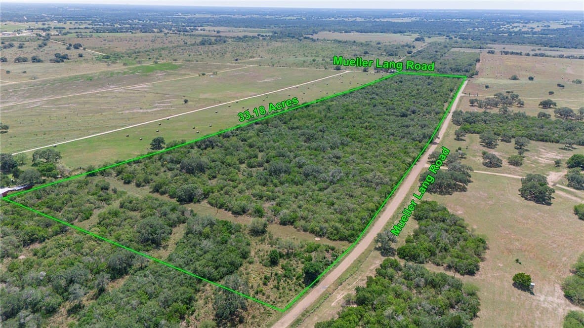 33.18 acres in DeWitt County - photo 2