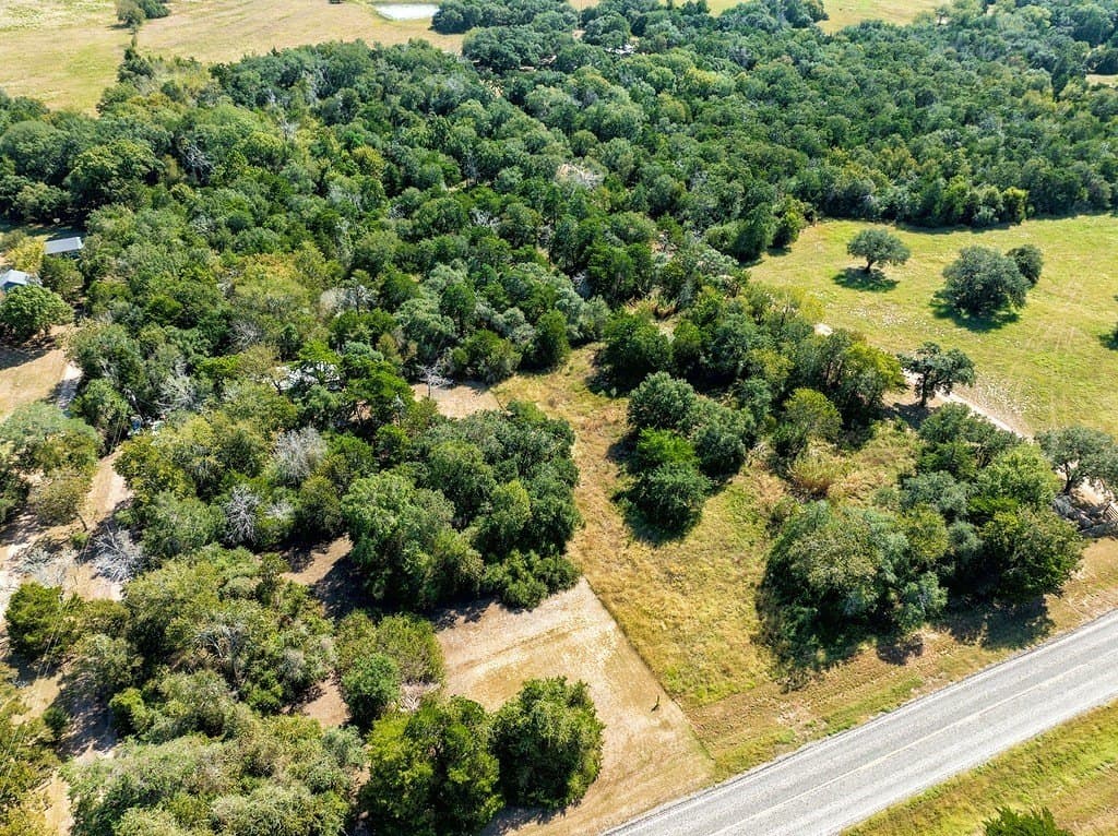 6.91 acres in Fayette County - photo 5