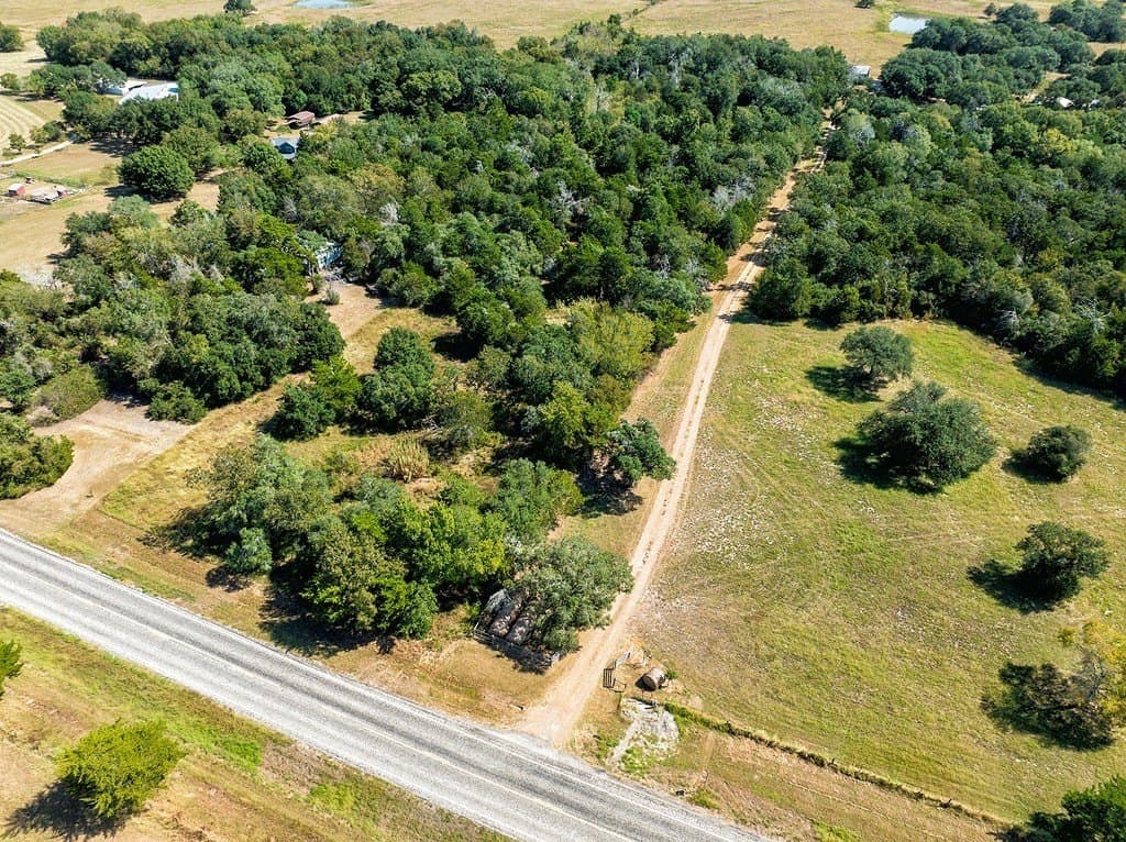6.91 acres in Fayette County - photo 3