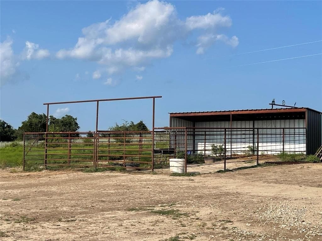51.82 acres in Erath County - photo 6