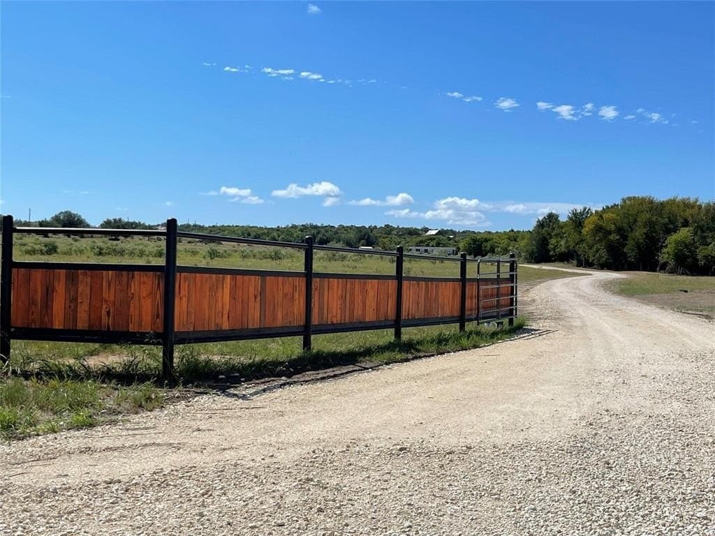 51.82 acres in Erath County - photo 3