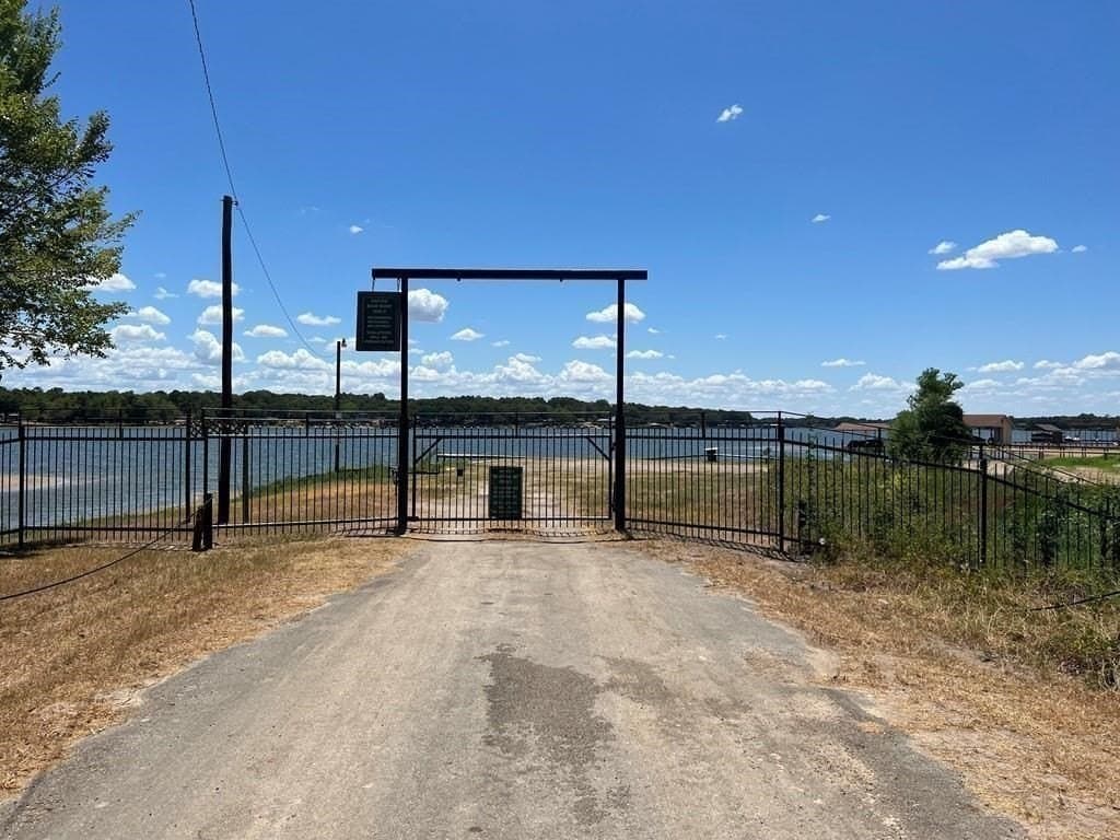 0.23 acres in Henderson County - photo 13