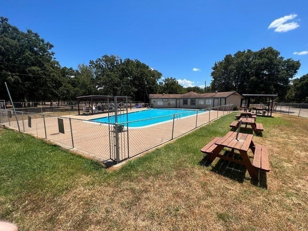 0.23 acres in Henderson County - photo 16