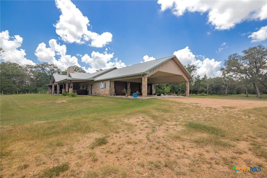 193 acres in Lavaca County - photo 11