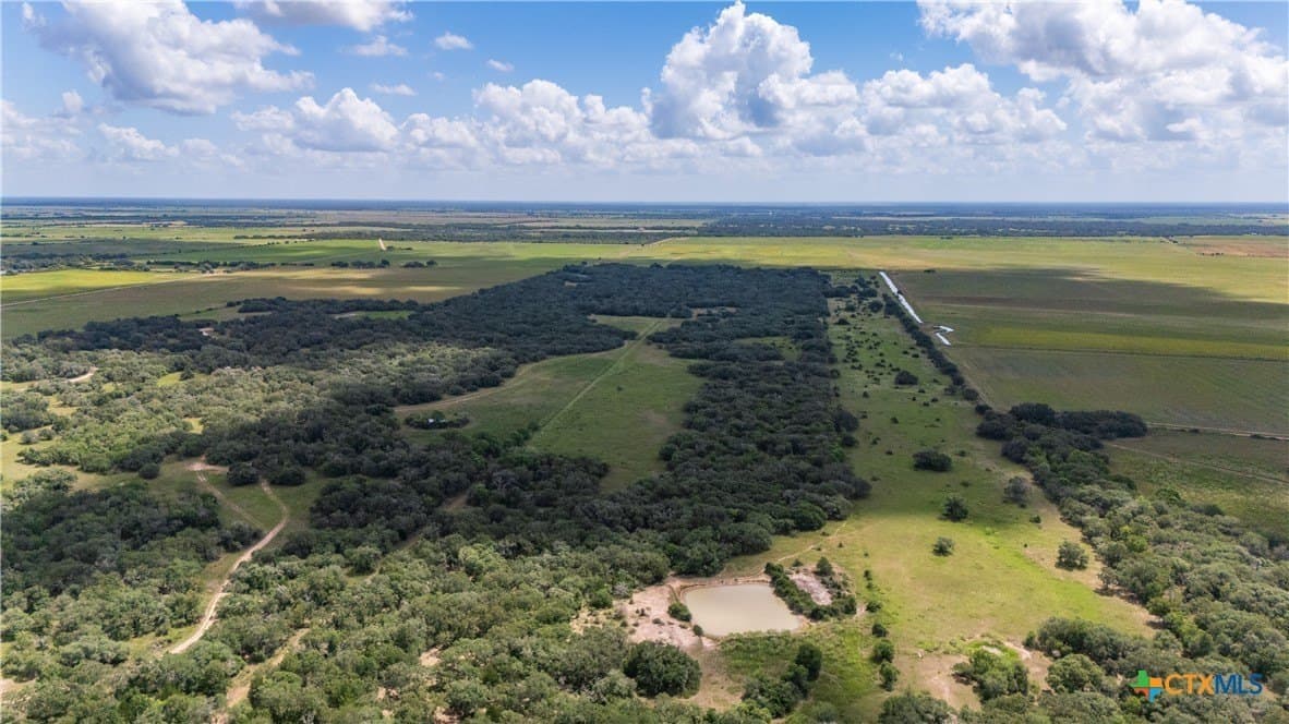 193 acres in Lavaca County - photo 47