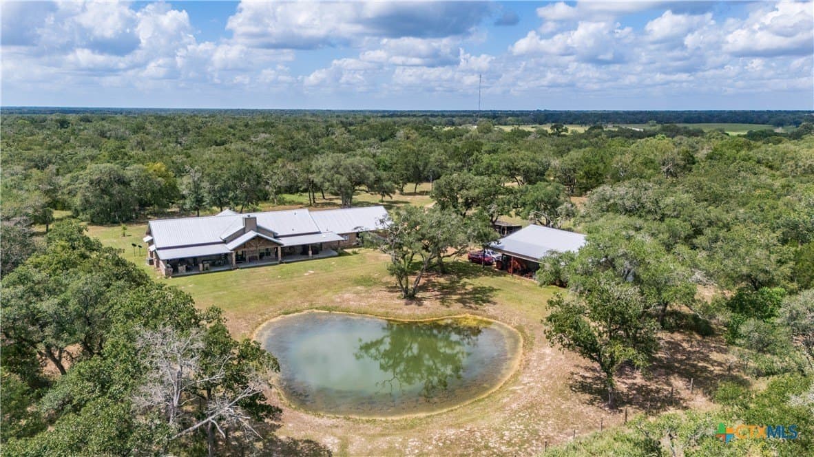 193 acres in Lavaca County - photo 48