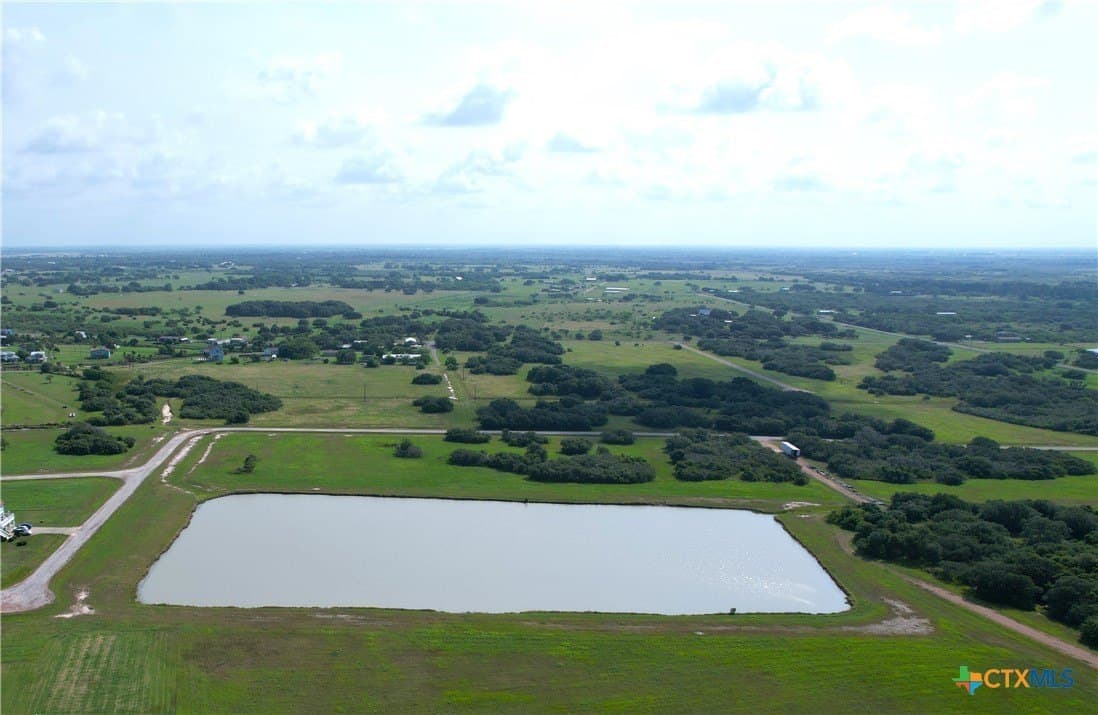 1.27 acres in Calhoun County - photo 4