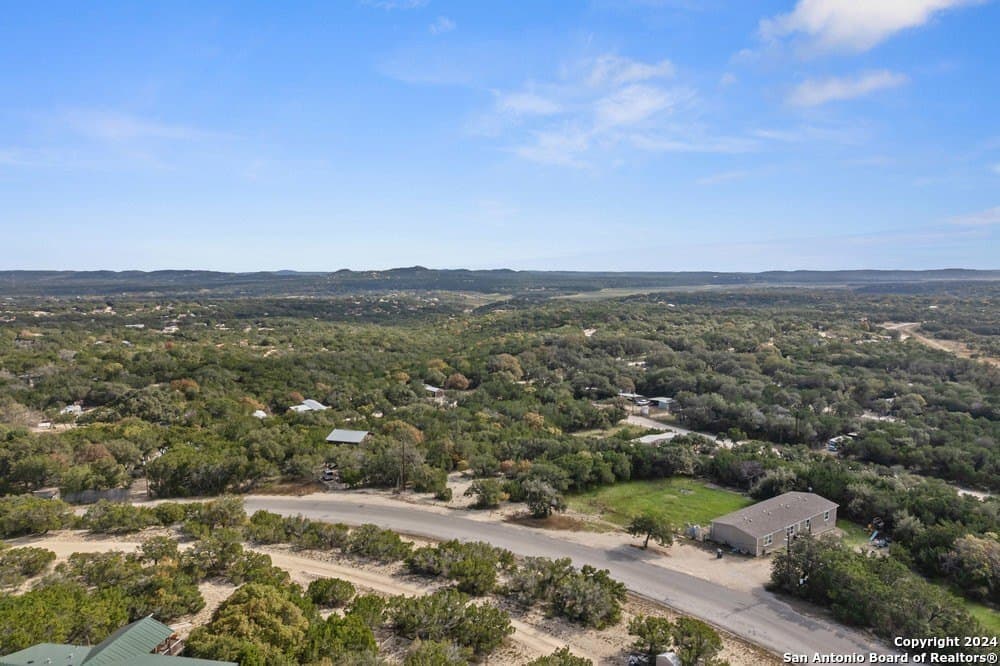 0.22 acres in Bandera County - photo 9