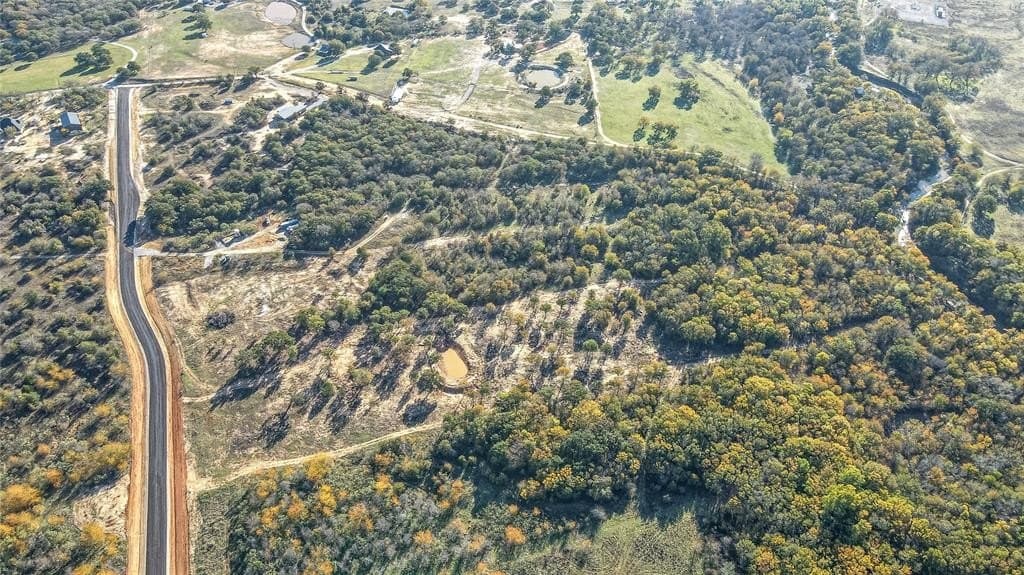 10.01 acres in Wise County - photo 8
