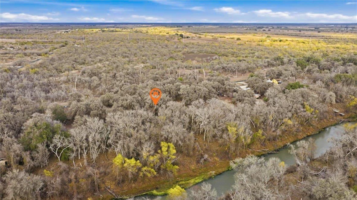 0.64 acres in Live Oak County - photo 10