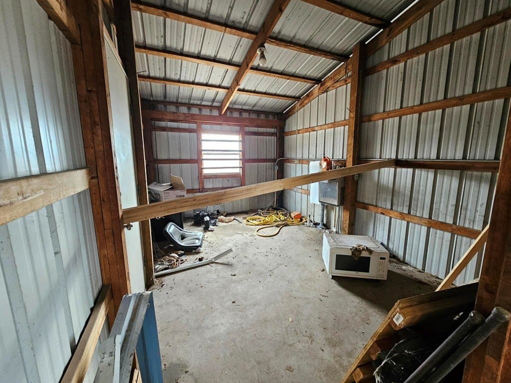 32.48 acres in ANDERSON County - photo 40