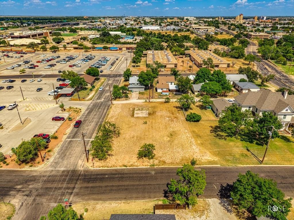 120 N Park Street lot: 11 & 12