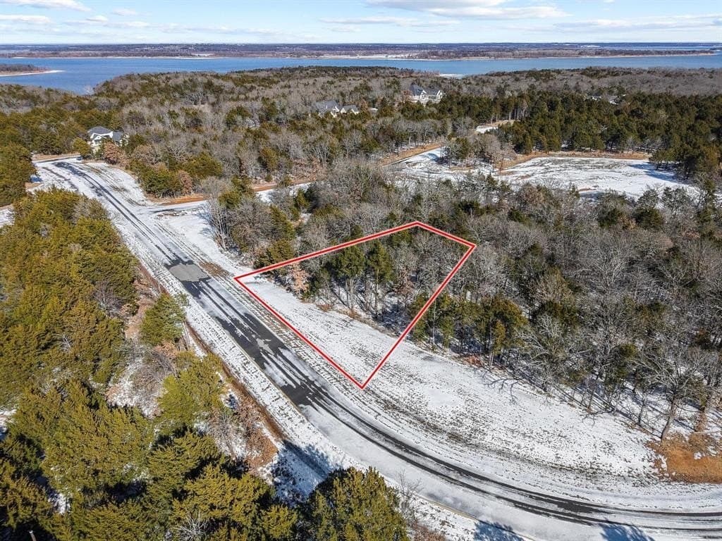 0.35 acres in Grayson County - photo 4