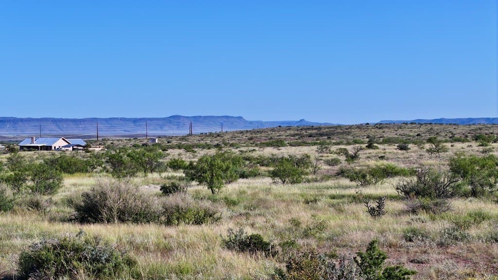 12.44 acres in Brewster County - photo 4