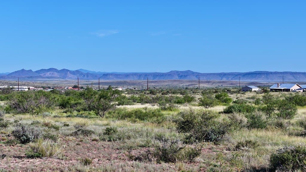 12.44 acres in Brewster County - photo 3