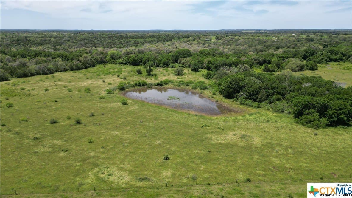 255 acres in Gonzales County - photo 7