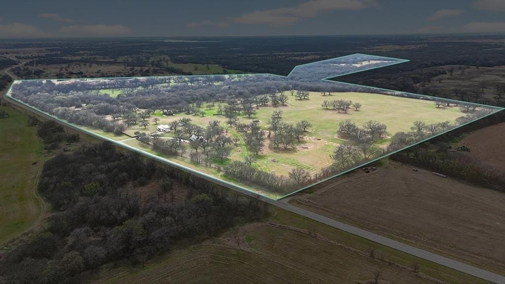 165.7 acres in Montague County - photo 32