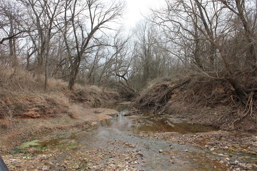 165.7 acres in Montague County - photo 36