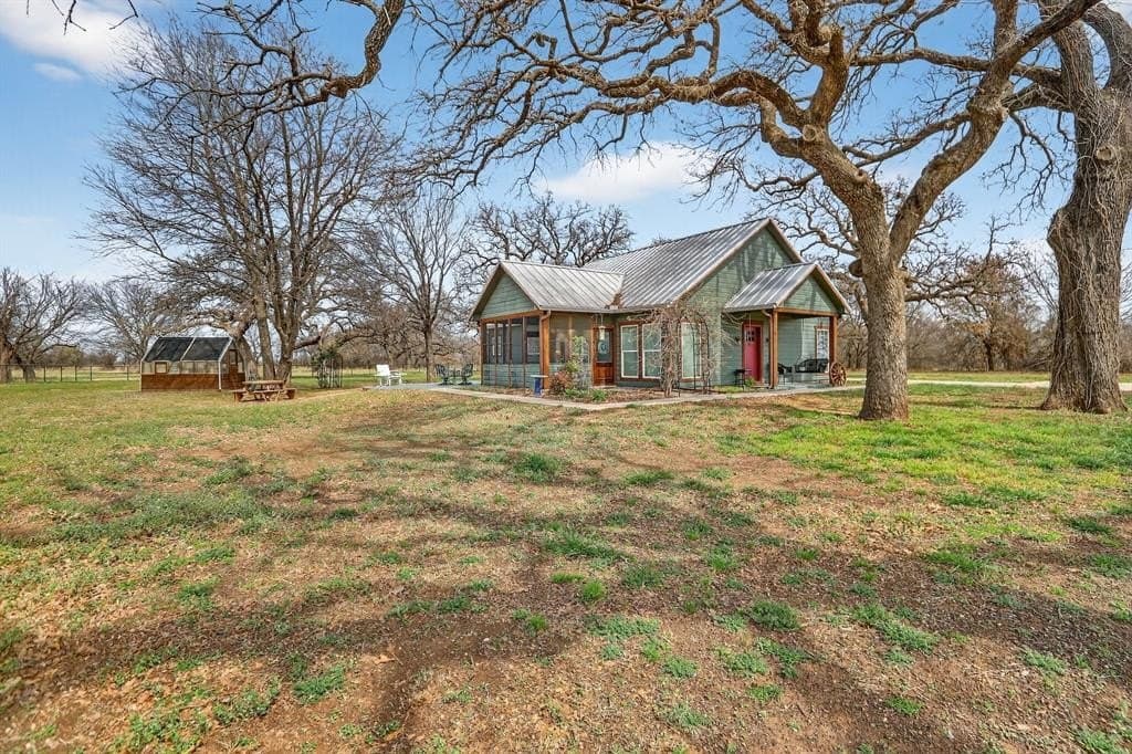 165.7 acres in Montague County - photo 30