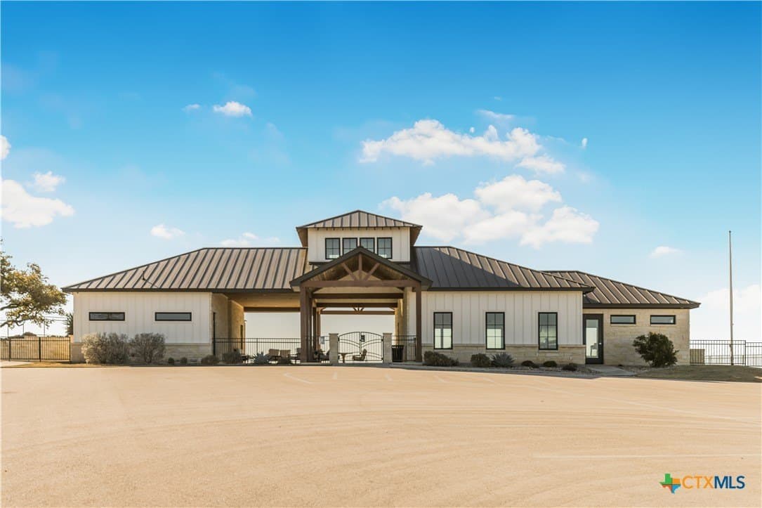 1.53 acres in Burnet County - photo 12