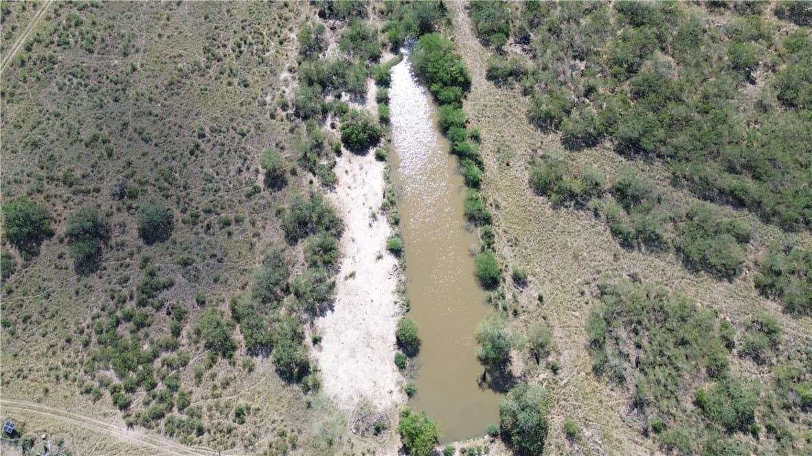 408.58 acres in Jim Wells County - photo 15
