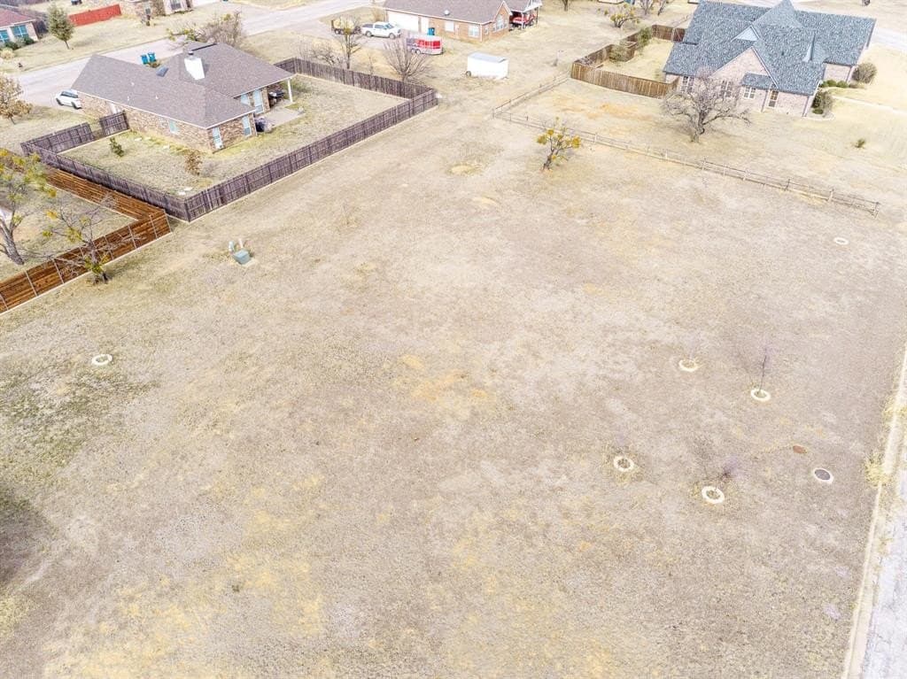 0.61 acres in Stephens County - photo 5