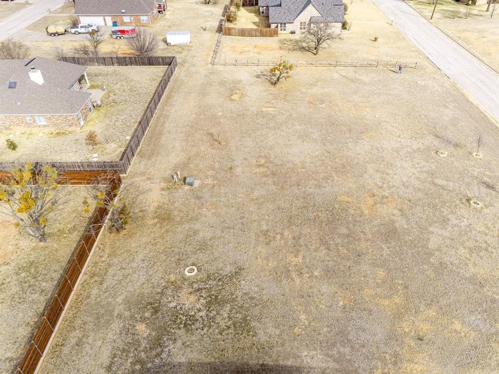 0.61 acres in Stephens County - photo 9