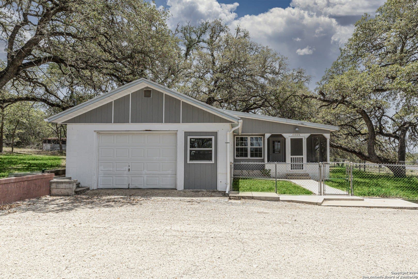 10.02 acres in Comal County - photo 8
