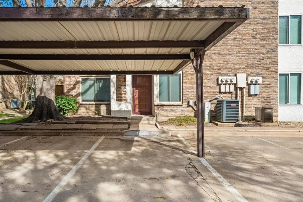 10.63 acres in Dallas County - photo 2