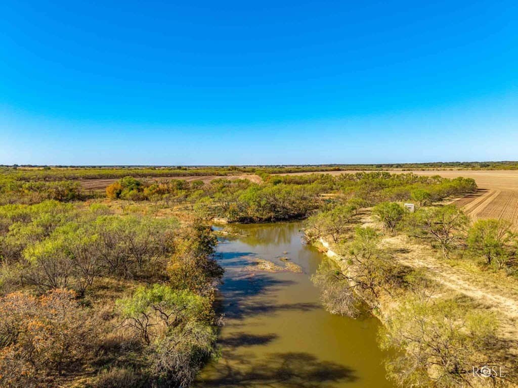 385 acres in Concho County - photo 3