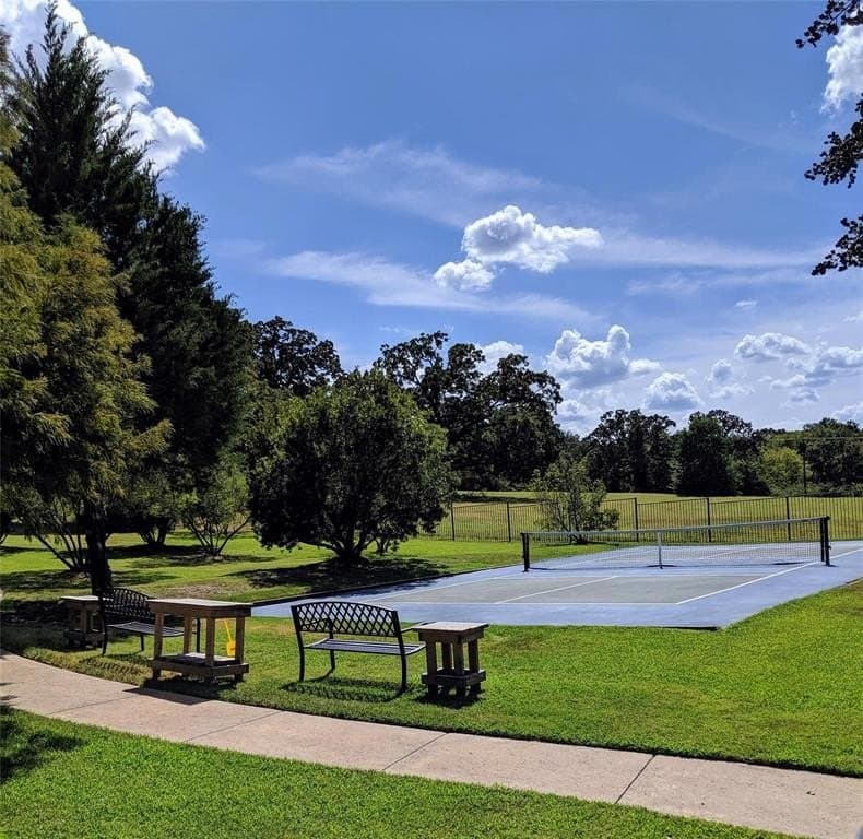 1.14 acres in Henderson County - photo 16