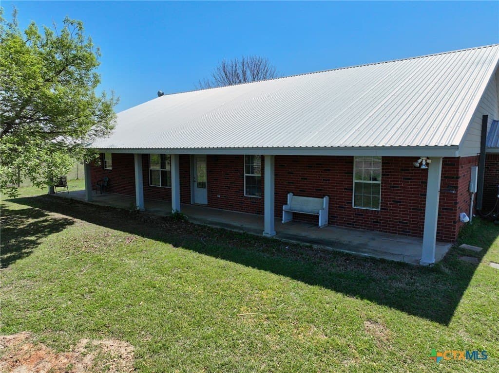 10 acres in Milam County - photo 2