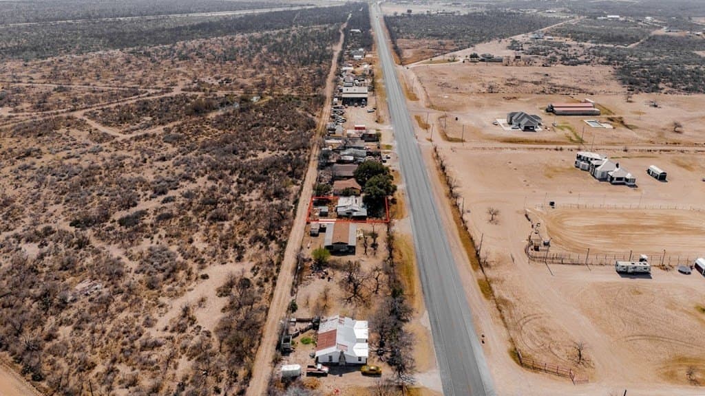 7,000 acres in Maverick County - photo 7