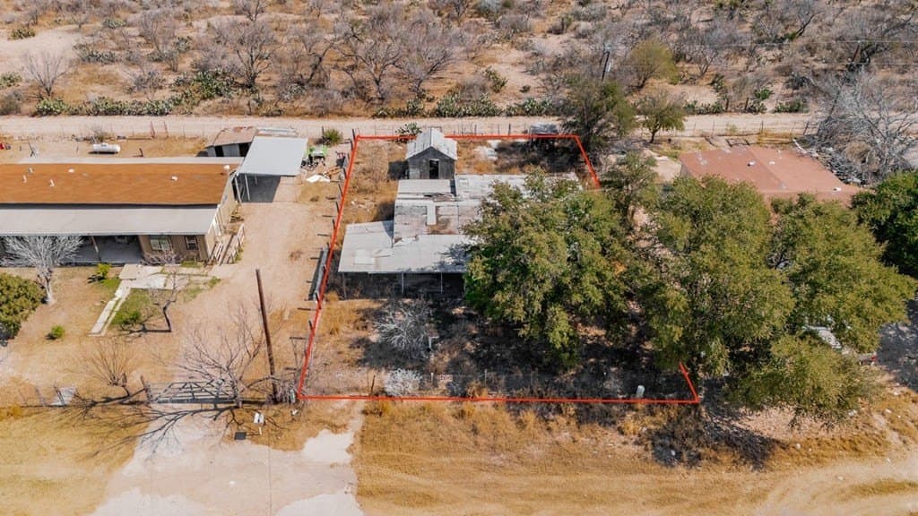 7,000 acres in Maverick County - photo 2