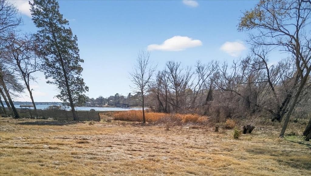 2.82 acres in Henderson County - photo 16
