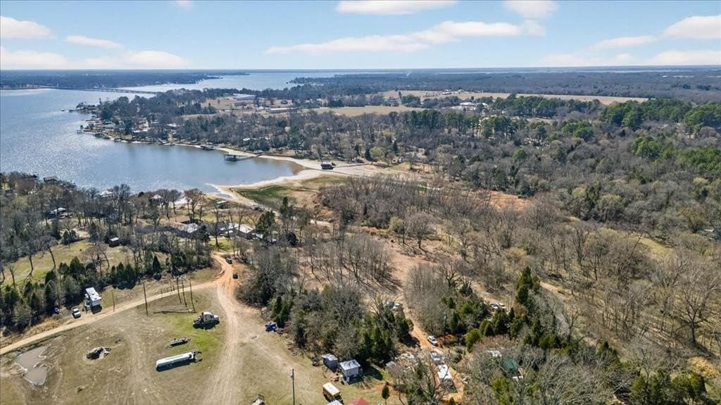 2.82 acres in Henderson County - photo 18