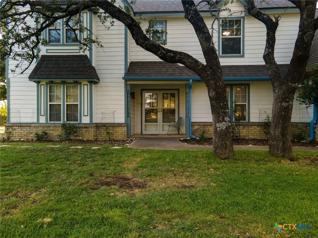 1810 Freedom Lane