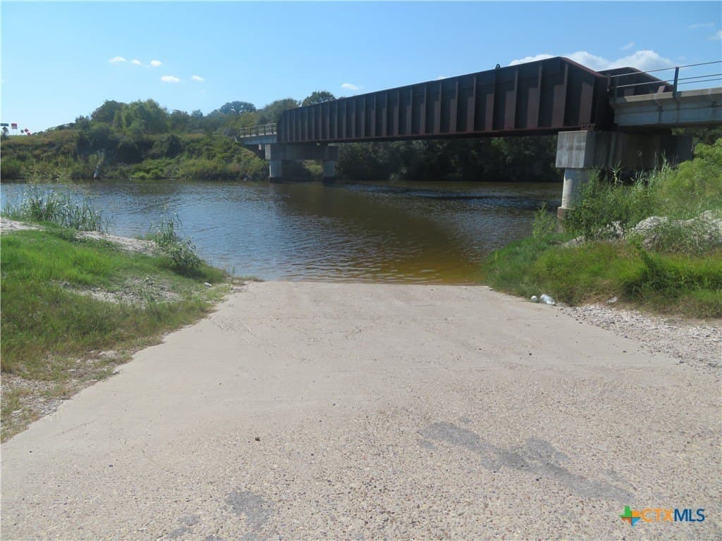 269.51 acres in Jackson County - photo 2