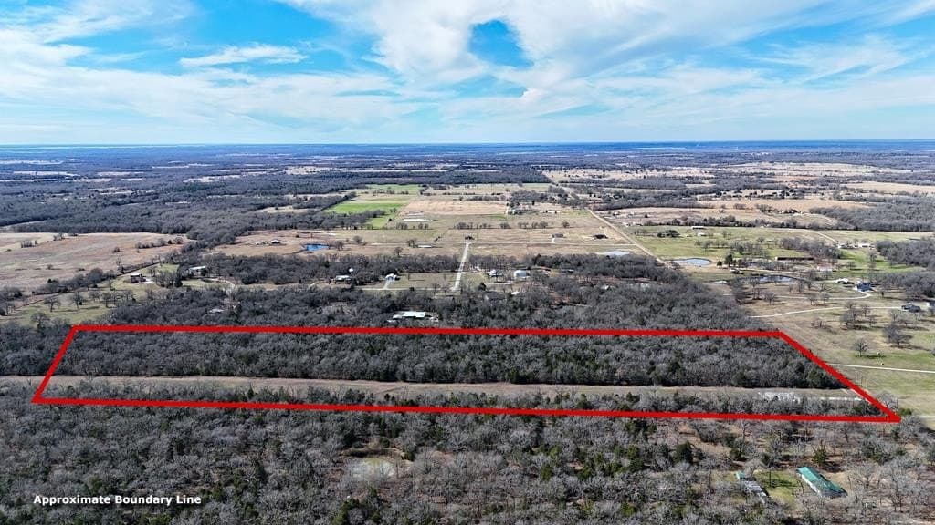 27.42 acres in Henderson County - photo 15
