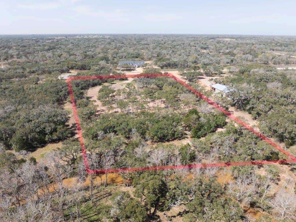 5.01 acres in Colorado County - photo 5