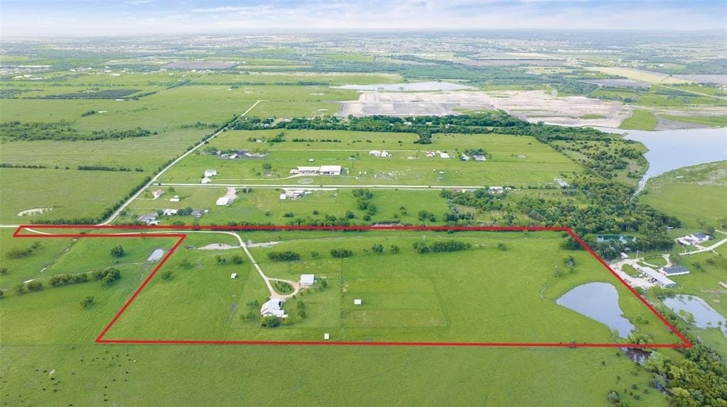 26.1 acres in Kaufman County - photo 2
