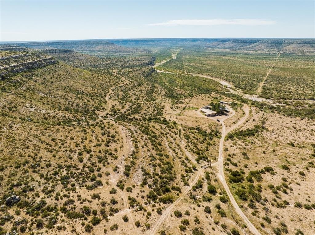 2,699.31 acres in Terrell County - photo 29