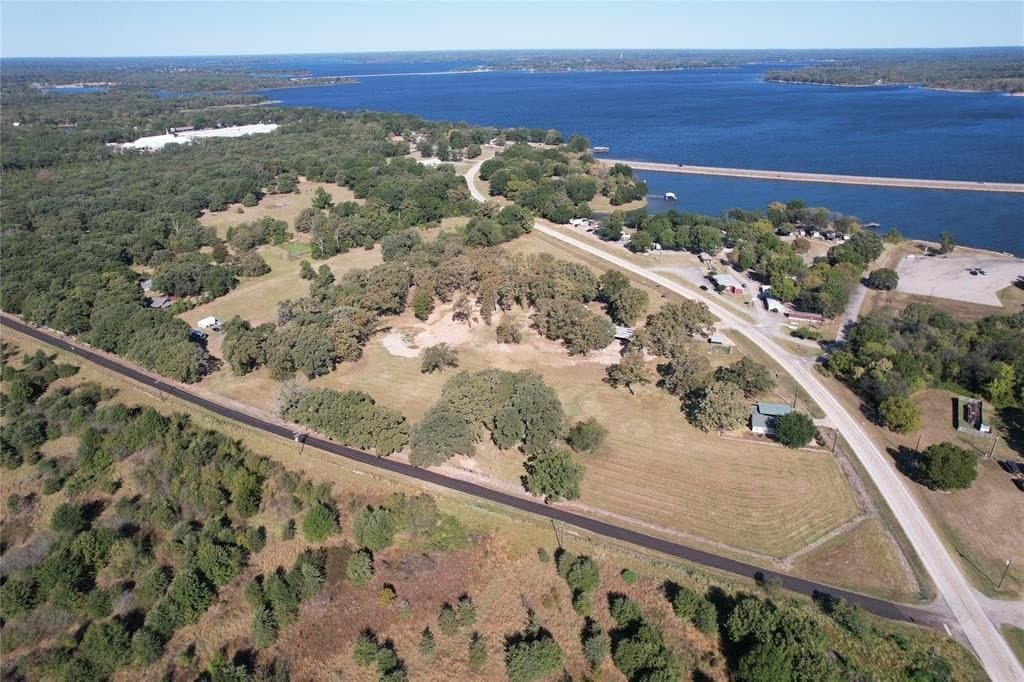 10.68 acres in Wood County - photo 27