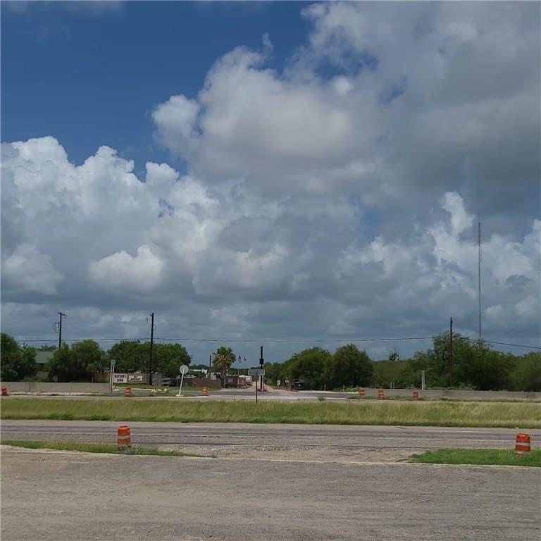 0 acres in Kleberg County - photo 4