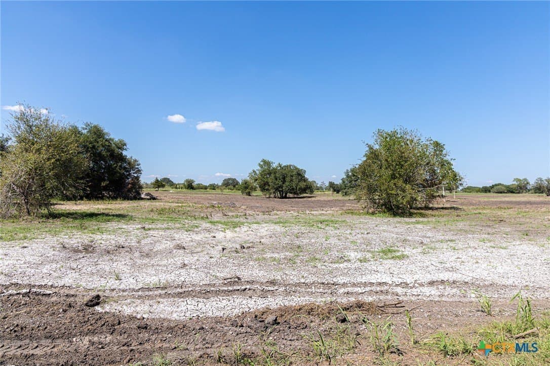 2.69 acres in Lavaca County - photo 3