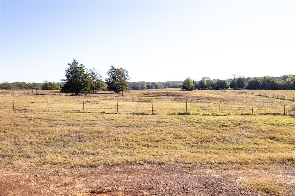 139.98 acres in Titus County - photo 20